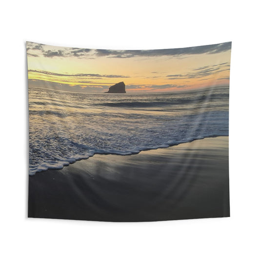 Beach Sunset Wall Tapestry, Coastal Home Decor, Bohemian Room Accent, Nature Wall Art, Summer Vibes Tapestries, Gift for Her